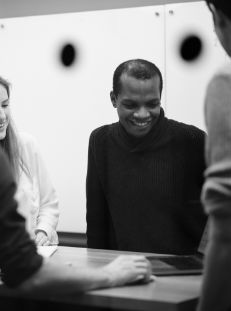 web quality assurance tester in web design London office